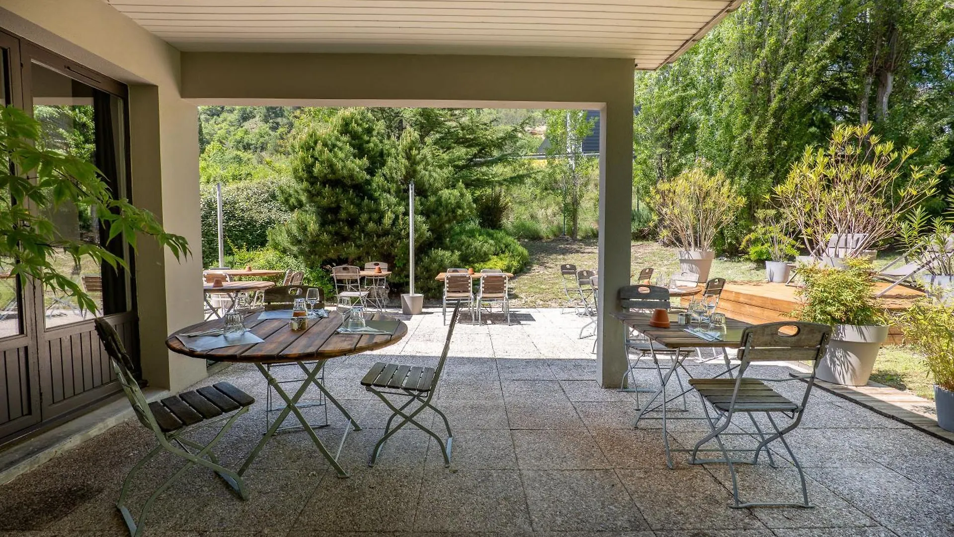 Kyriad Digne-Les-Bains Hotel